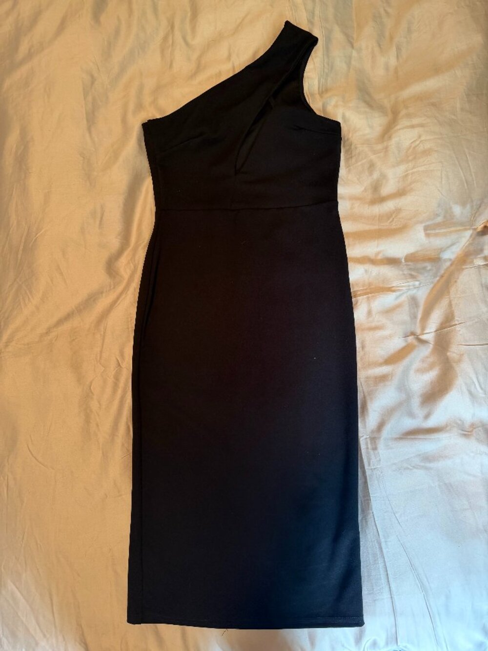 Misguided Black Asymmetrical Neck Dress